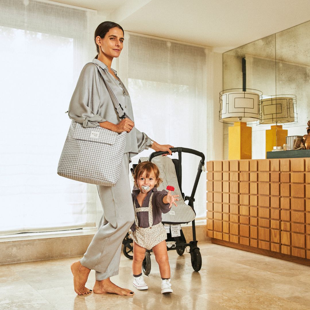 Bolso maternidad Vichy gris